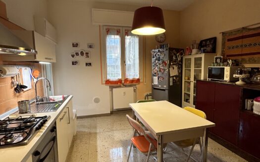 RIF AA356 – Elegant Apartment in Via Cimarosa