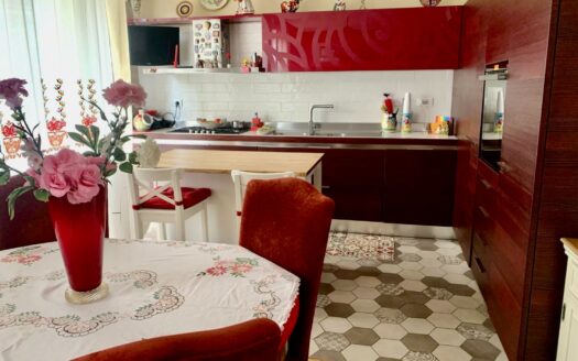 AV848 – VIA BELLOMBRA