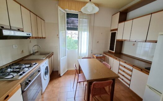 AA411 Zona Barca, ad. ze Via Giotto ( Via Cervantes)