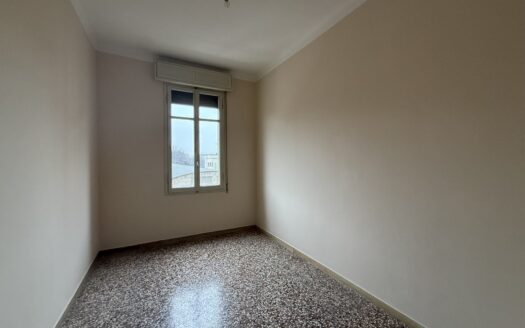 AA417 – Bellissimo appartamento al terzo piano