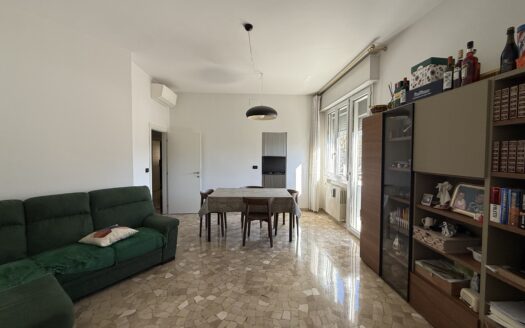 AV957 – Appartamento in vendita in Via Lugli, Bolognina – Navile