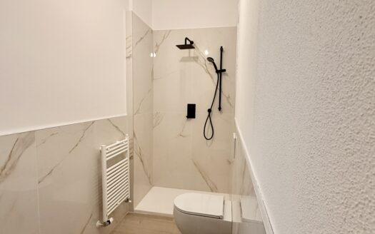 AV966 – Appartamento in vendita in via Nazionale Toscana – zona Cesare Pavese