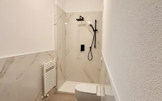 AV966 – Appartamento in vendita in via Nazionale Toscana – zona Cesare Pavese