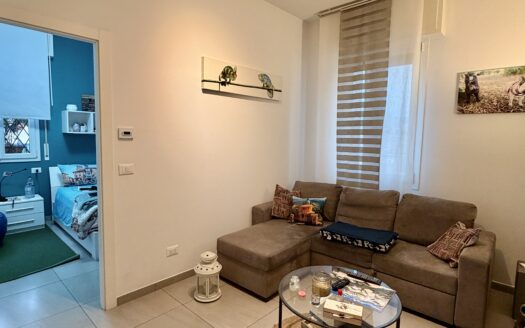 AV975 – Appartamento in vendita in Via Agucchi, Bologna