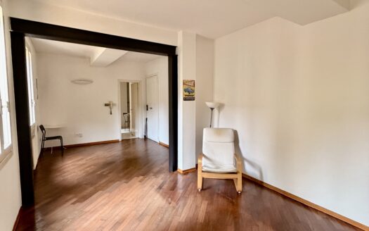 AV978 – Appartamento in vendita in Via degli Angeli, Bologna