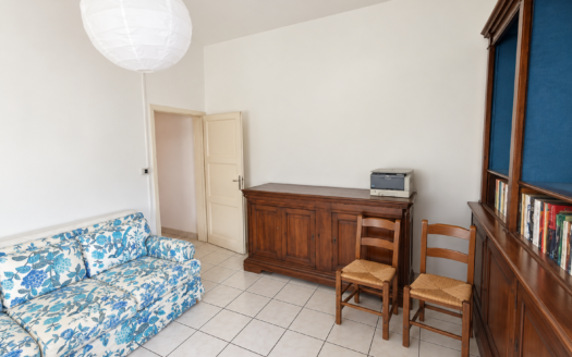 AV1019 – Appartamento in vendita in via Marco Emilio Lepido