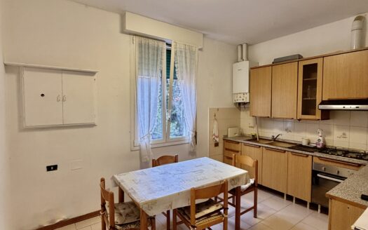 AV1022 – Appartamento in vendita in via Azzurra